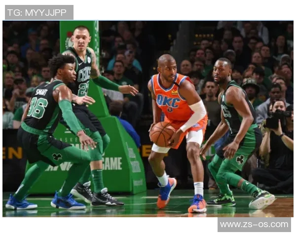 冲突升级!保罗与教练发生激烈争执 冲突升级!保罗与教练发生激烈争执